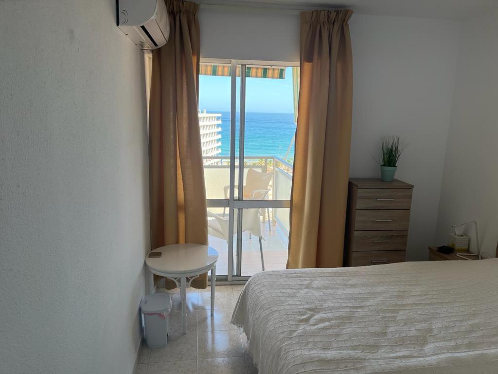 Panorama Apartment With Sea Views By Namaste Elite Torremolinos Dış mekan fotoğraf